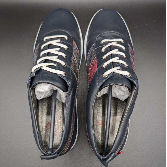 Marc Joseph New York shoes Mens 11 Bowery Sneaker Leather Blue Navy Napa - Picture 2 of 10